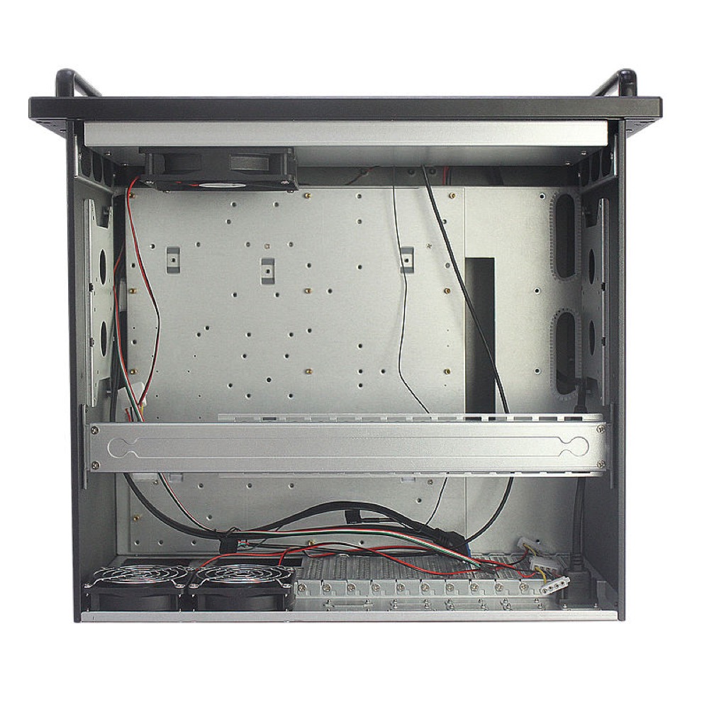 C640 6U Rackmount LCD Industrial Chassis